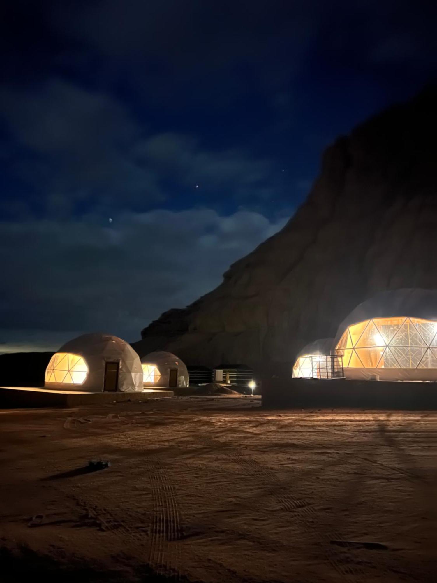Rum Victoria Luxury Camp Ваді-Рам Екстер'єр фото